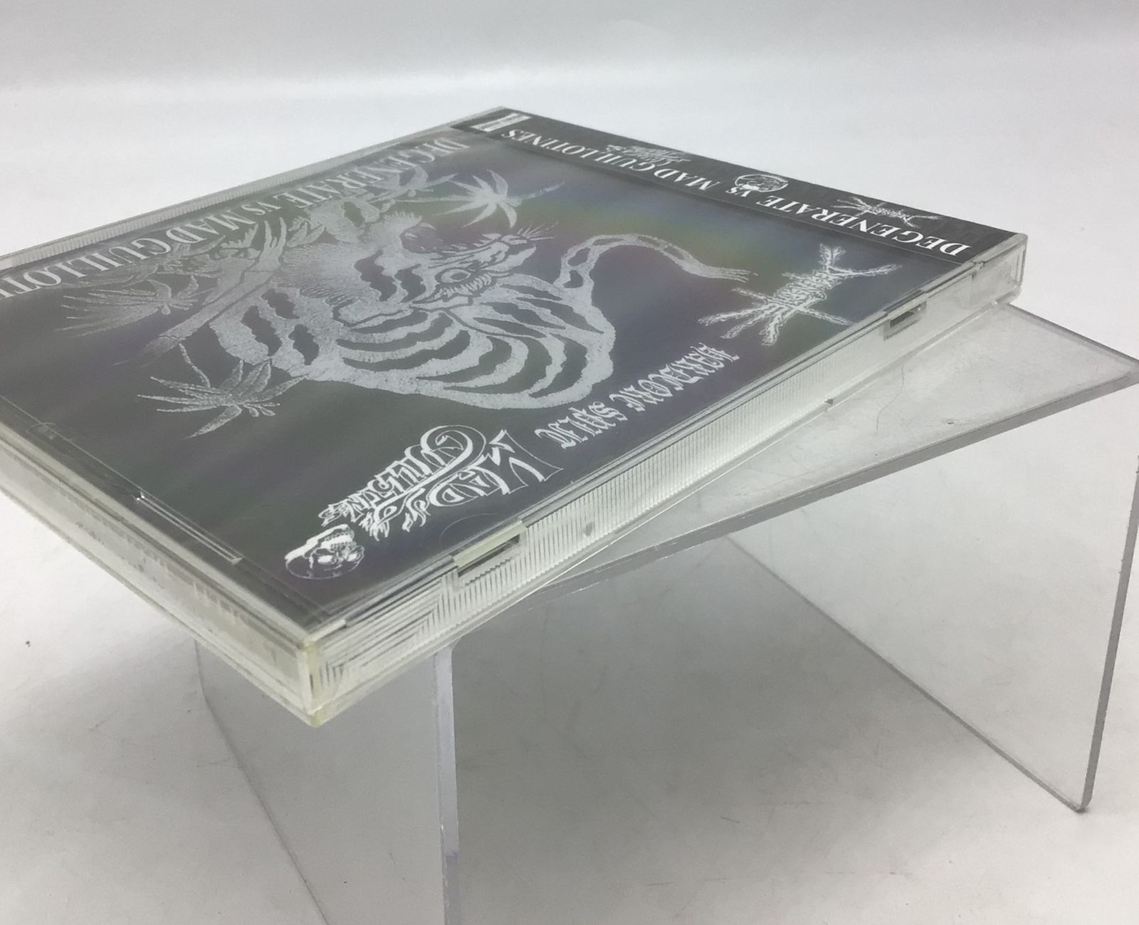 7302 【未開封CD】DEGENERATE vs MAD GUILLOTINES PUNK/HARDCORE