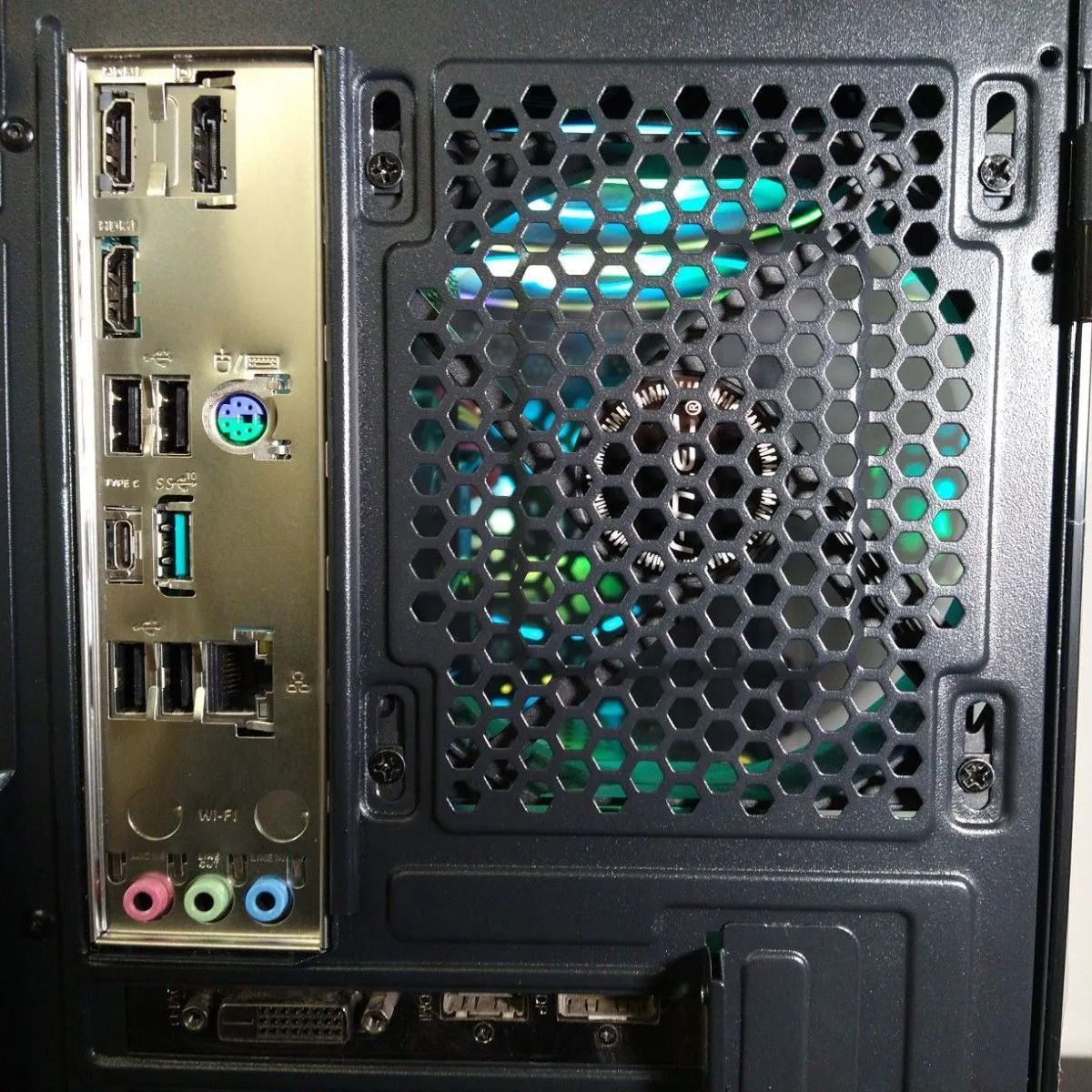 本日のお取引でお値下げします！コンパクトゲーミングPC 10400F