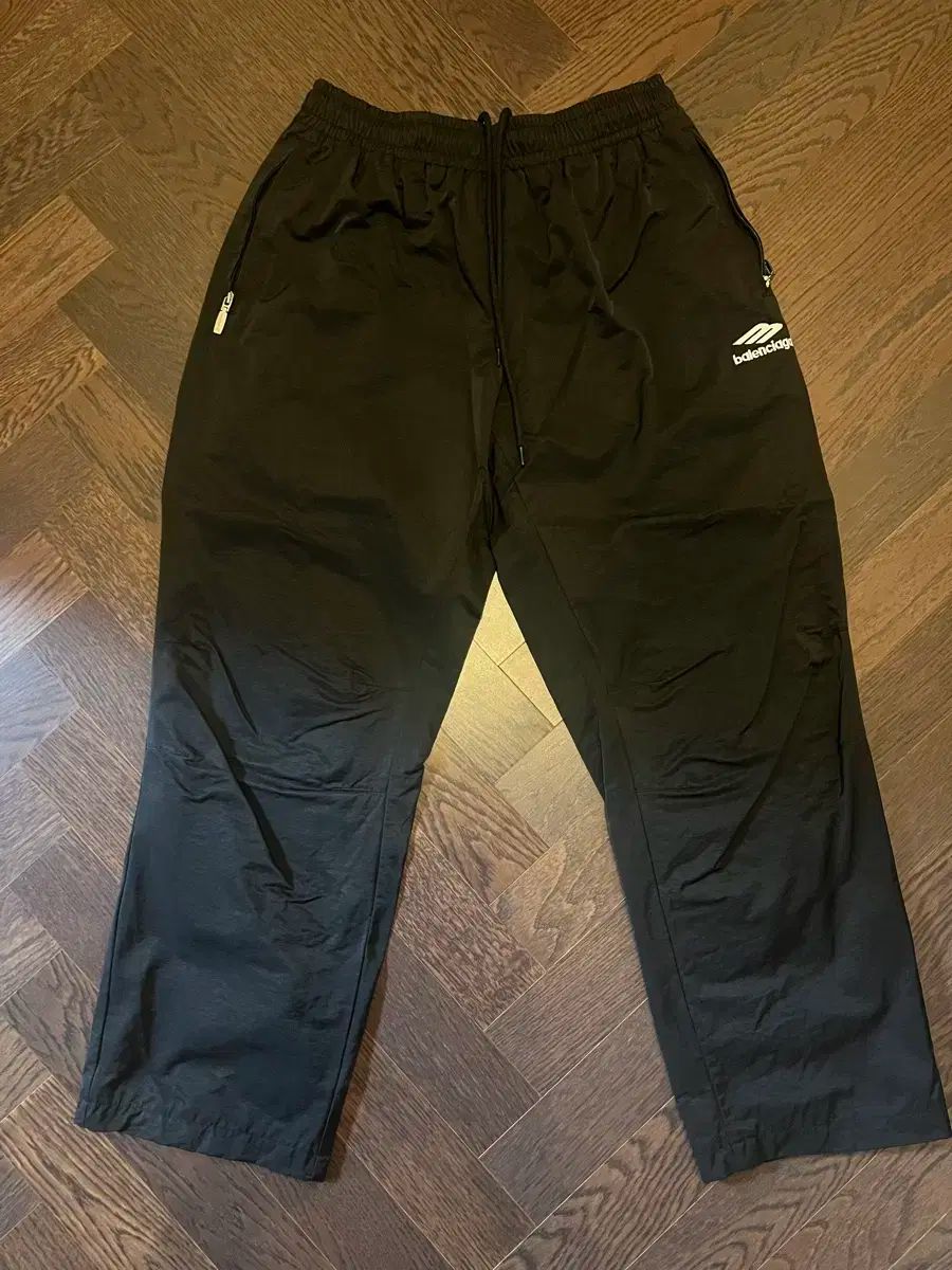 BALENCIAGA バレンシアガ 3b トラックパンツ スモール フィット