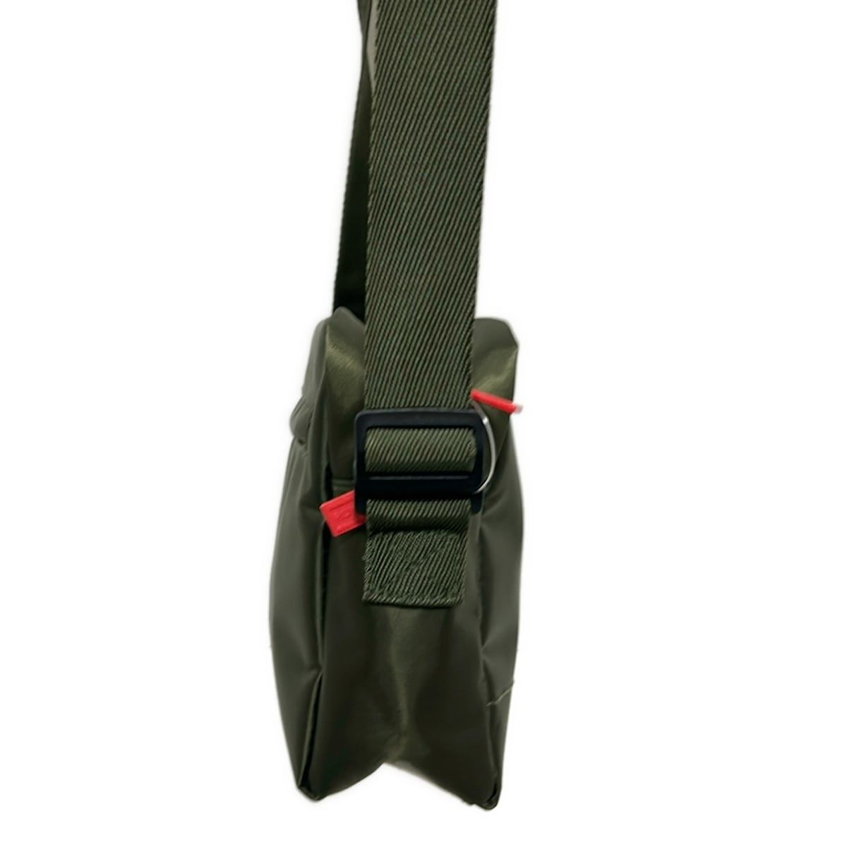 HUNTER(ハンター) ショルダーバッグ美品 - カーキ×レッド - メルカリ