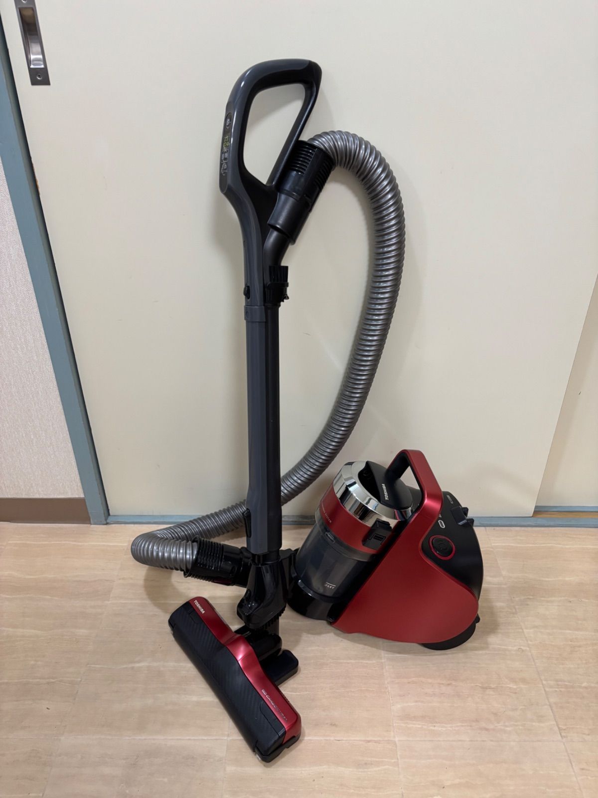 東芝クリーナー サイクロン掃除機 VC-JS5000 本体部分のみ】 東芝