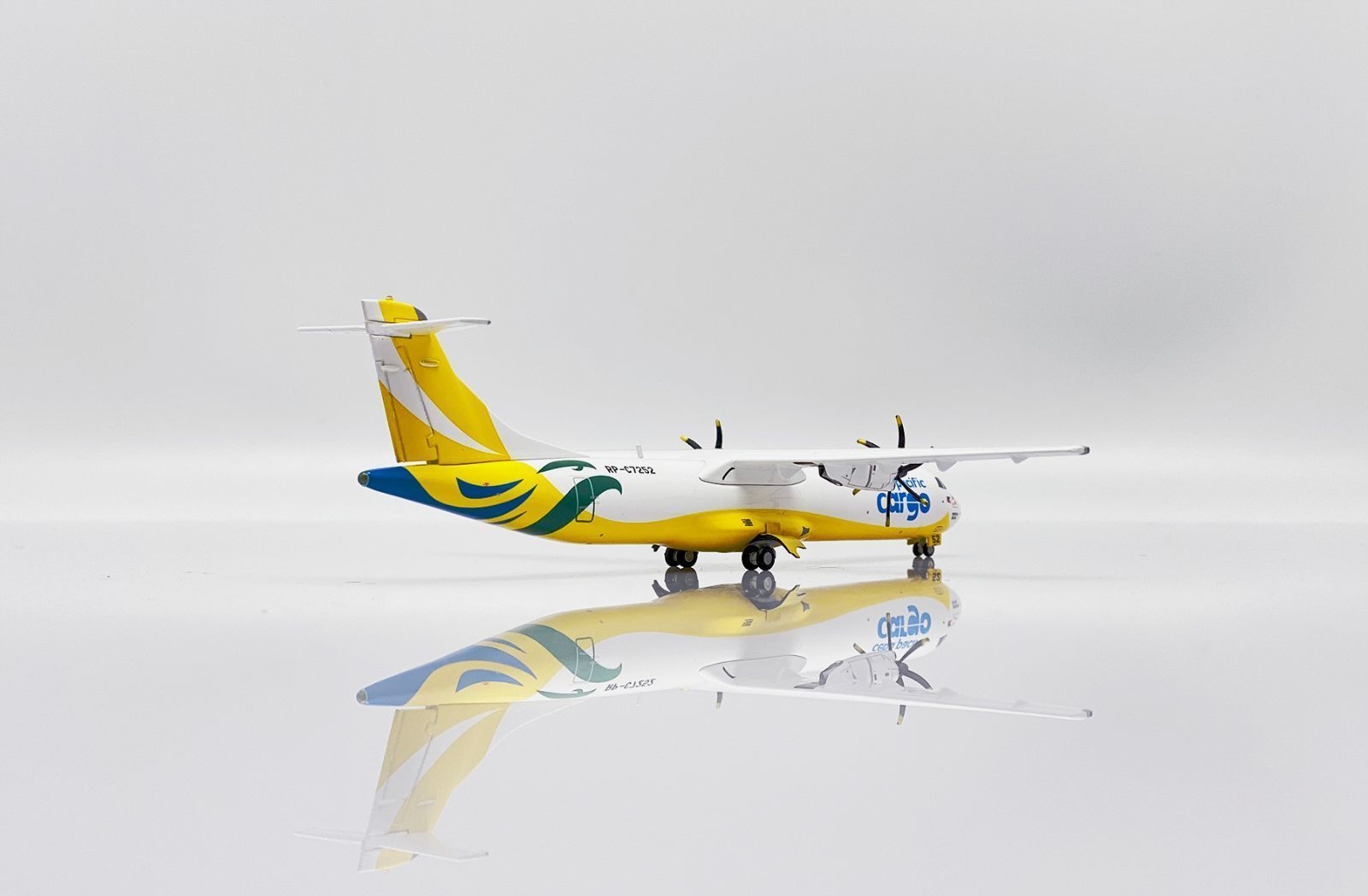 RP-C7252 1|200