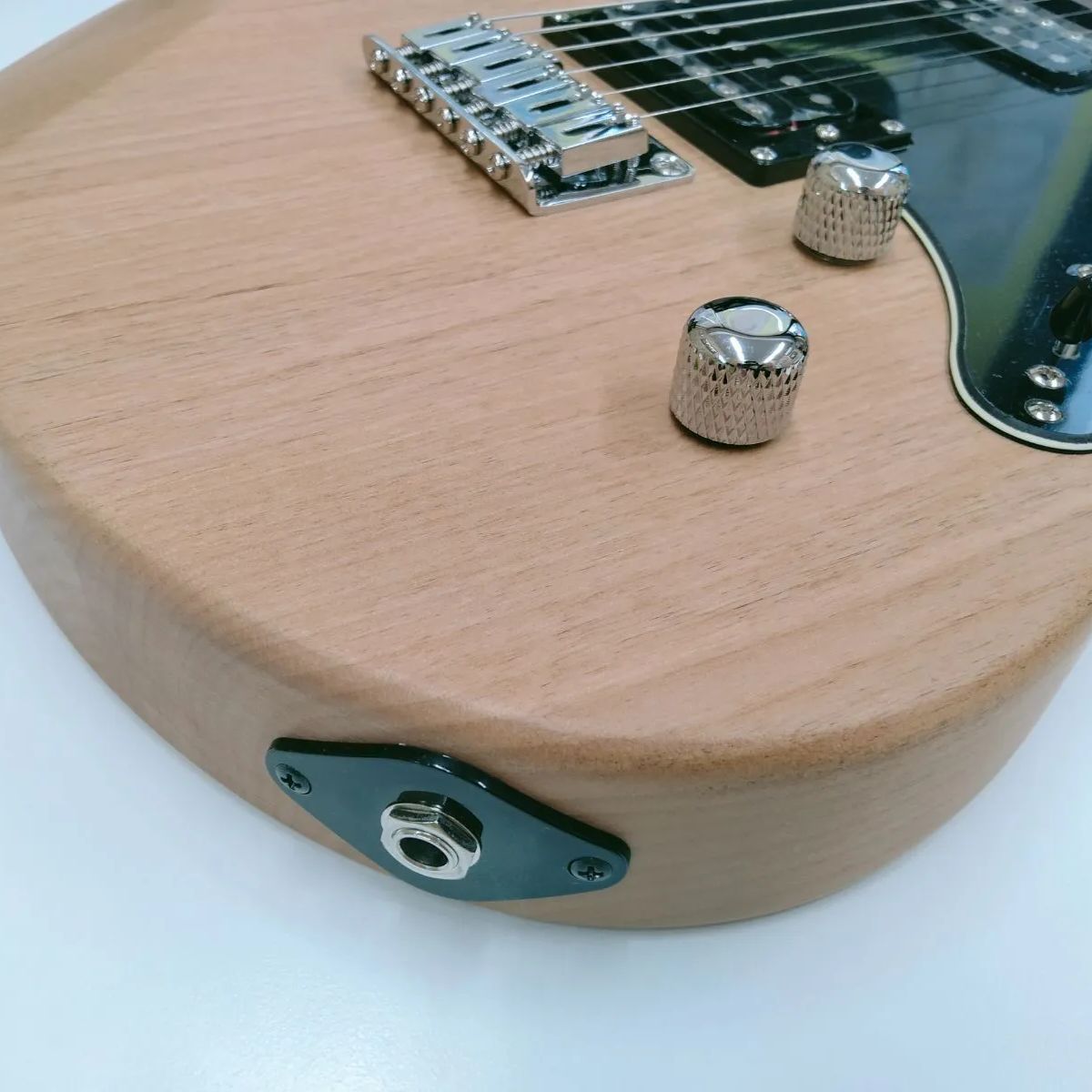 【未使用 新品同様】YAMAHA ヤマハ ギター エントリークラス Pacifica 120H YNS エレキギター PACIFICA パシフィカ  （SNA）2400119022008P