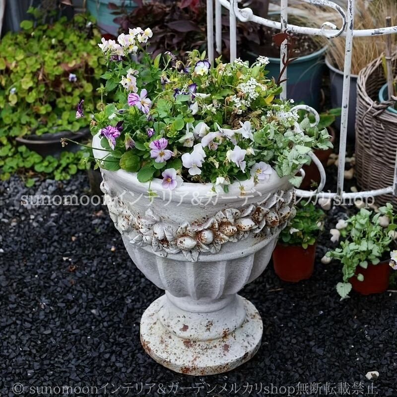 グラス型 プランター ヴィンテージ調 ヨーロッパ おしゃれ かわいい インテリア 鉢 植木鉢 多肉植物 寄せ植え ガーデニング 屋内 屋外 オフホワイト