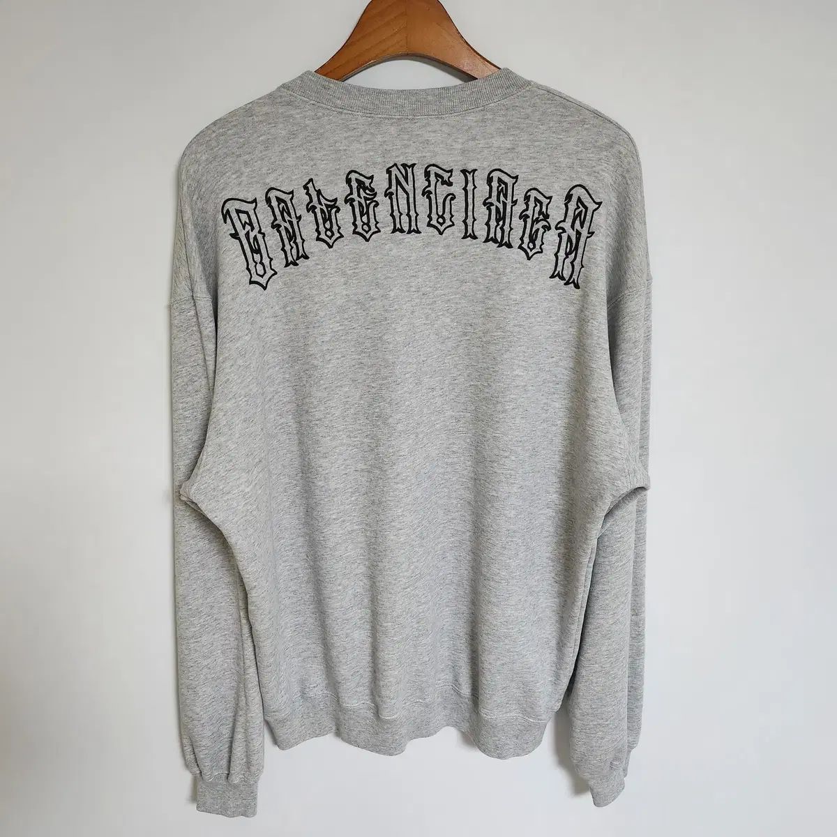 L BALENCIAGA バレンシアガ グレー 入れ墨 刺繡 パーカー 570807