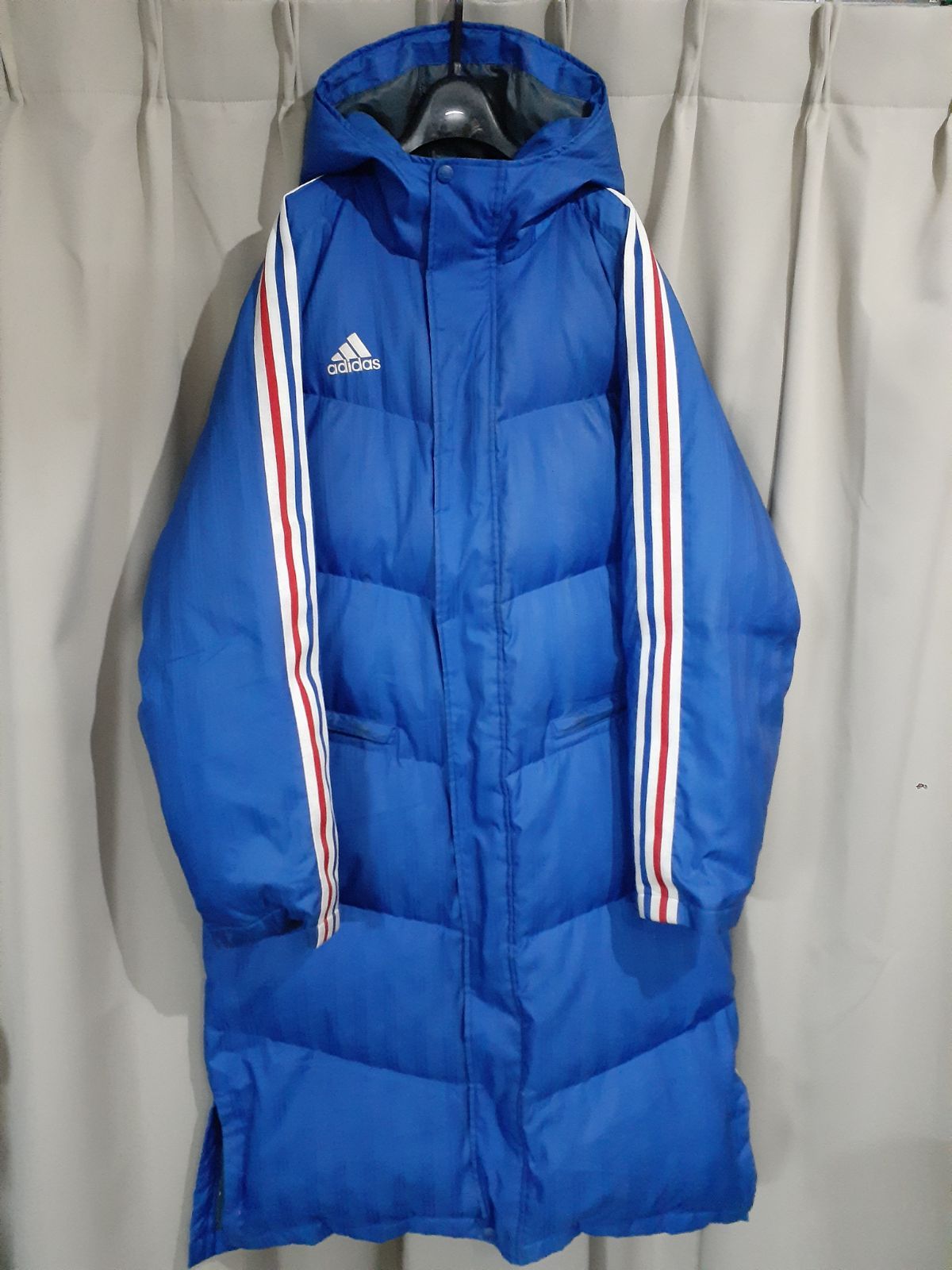 adidas 青 ベンチコート ダウン adidas（ブルー・ネイビー/青色系）のフリマアイテム一覧