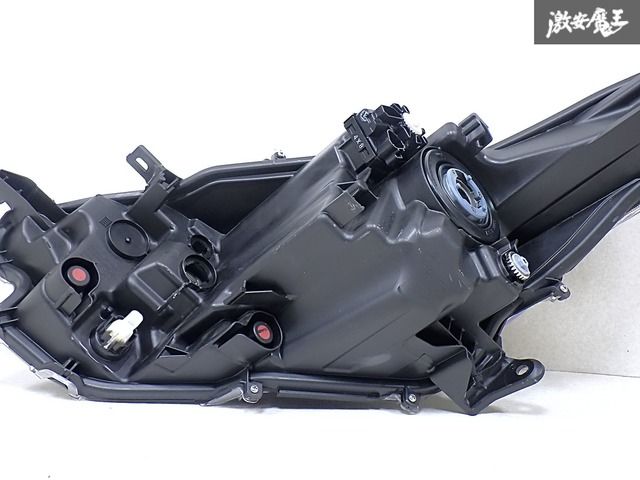 ヤリス 右ヘッドライト MXPA10 15 MXPH10 15 トヨタ 純正 MXPA10 MXPA15 KSP210 MXPH10 MXPH15 ヤリス