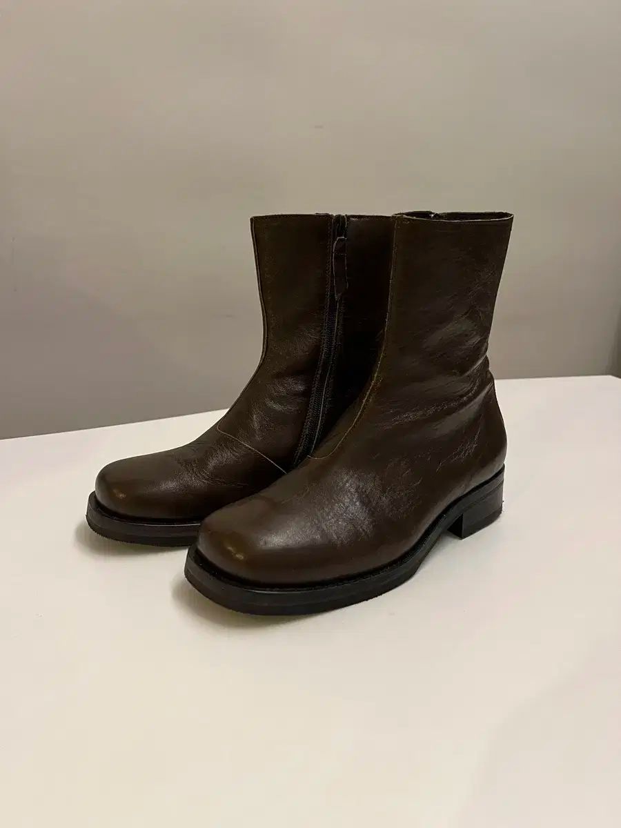 靴 OUR LEGACY CAMION BOOT Olive Leather 39 OUR LEGACY CAMION BOOT Olive Leather 39