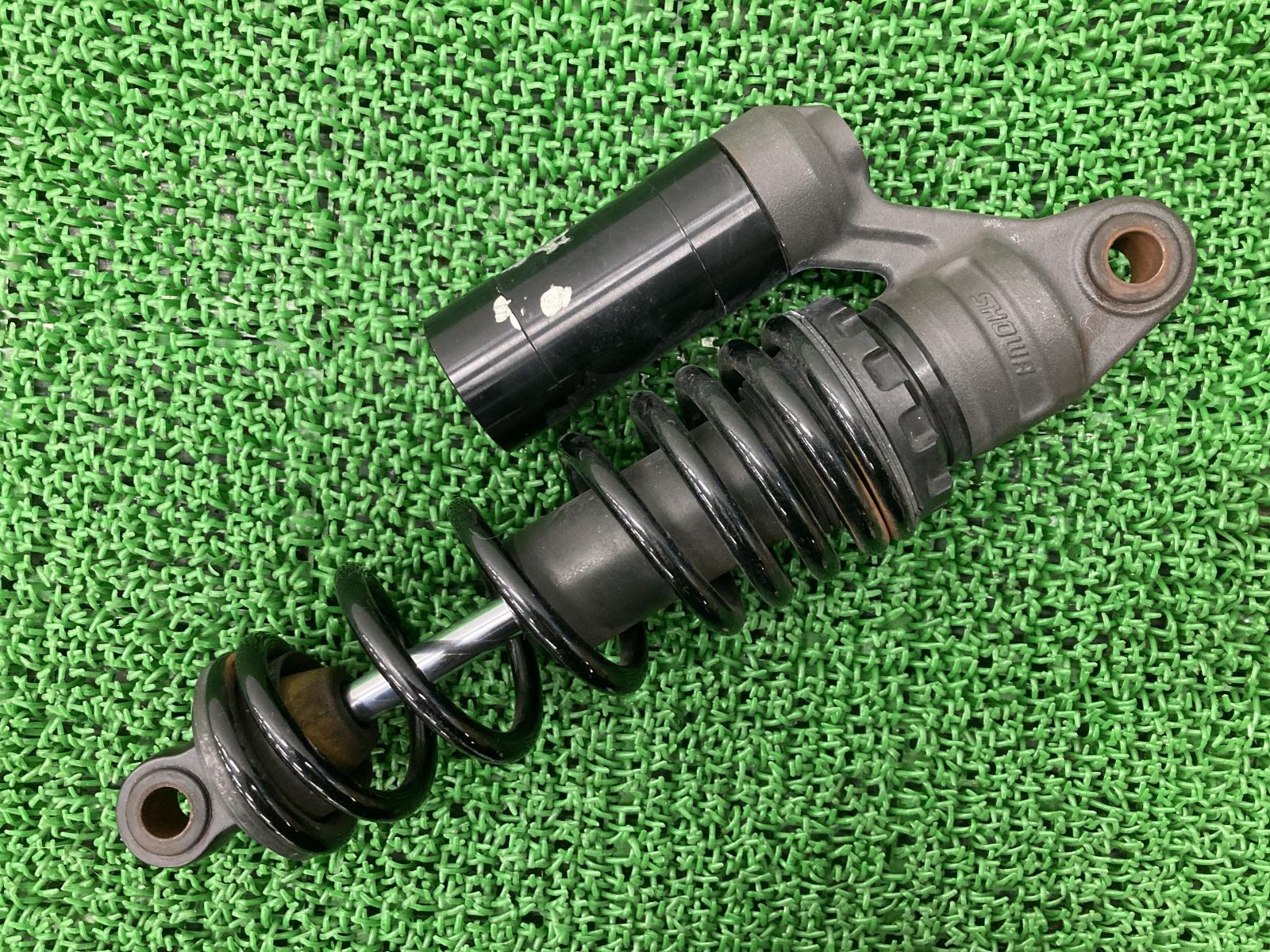 ホンダ　純正　レブル1100 リアサスペンション　リアショック　SHOWA CMX1100D リアサスペンション 片側 ホンダ 純正 中古 バイク