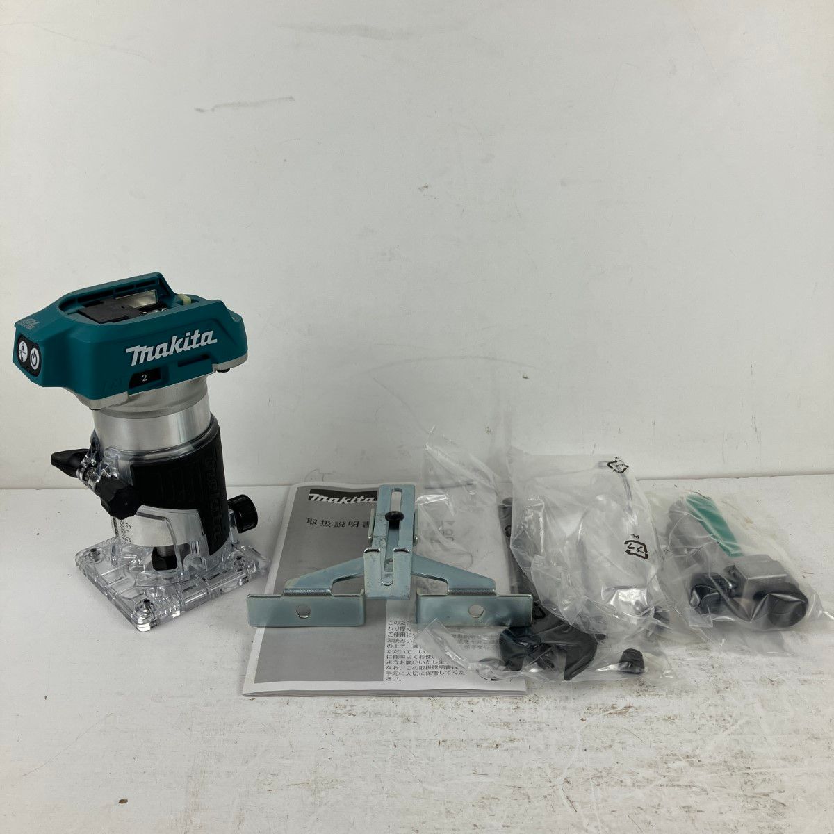 ЗЗMAKITA マキタ 18v 充電式トリマ ガイド 取説付 バッテリー 充電器無し RT50D ブルー