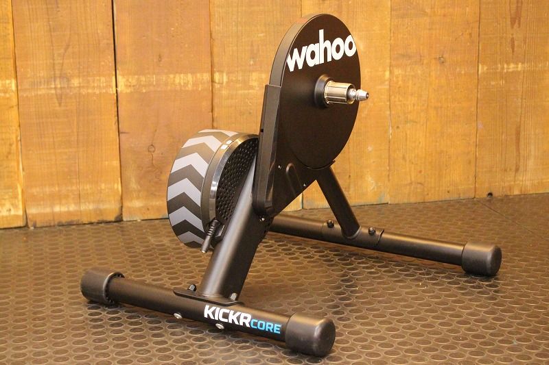 値下げ wahoo やわらかい KICKR CORE キッカーコア