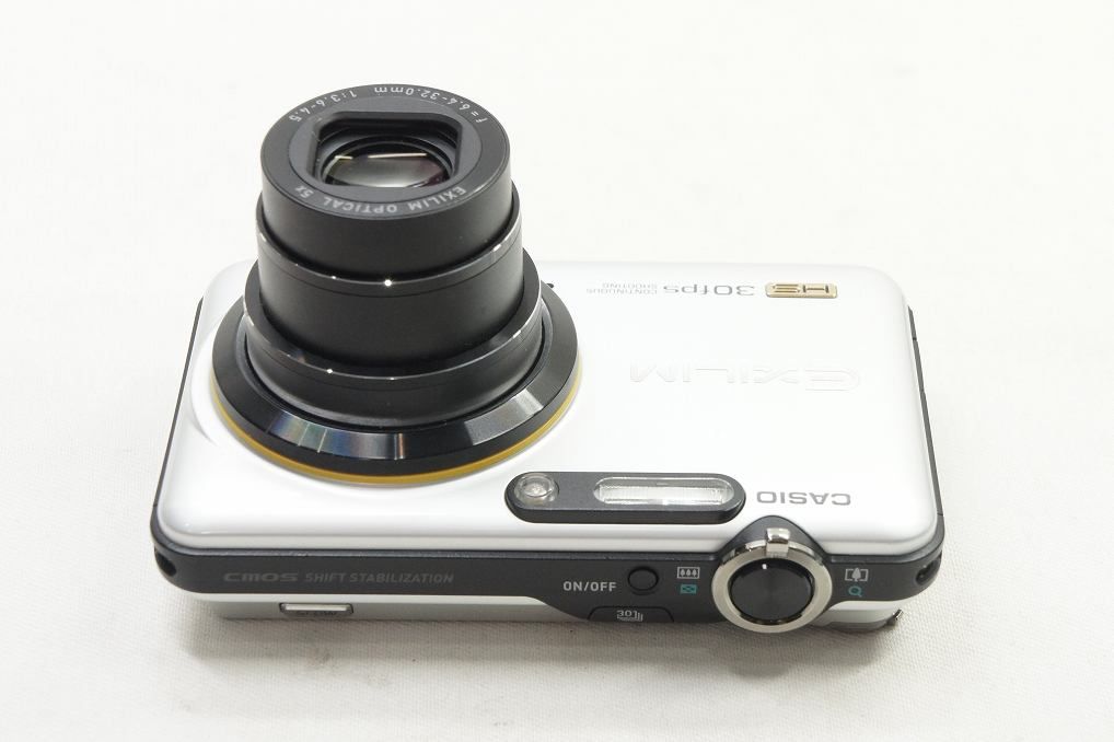 CASIO カシオ EXILIM EX-FC100 コンパクトデジタルカメラ ホワイト 元
