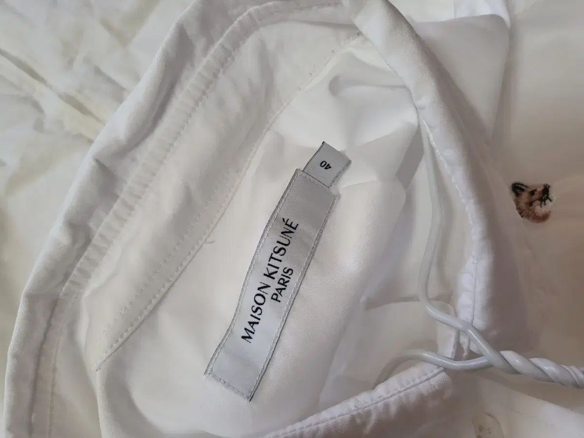 メゾンキツネ ポプリン 白 シャツ 40サイズ 出品