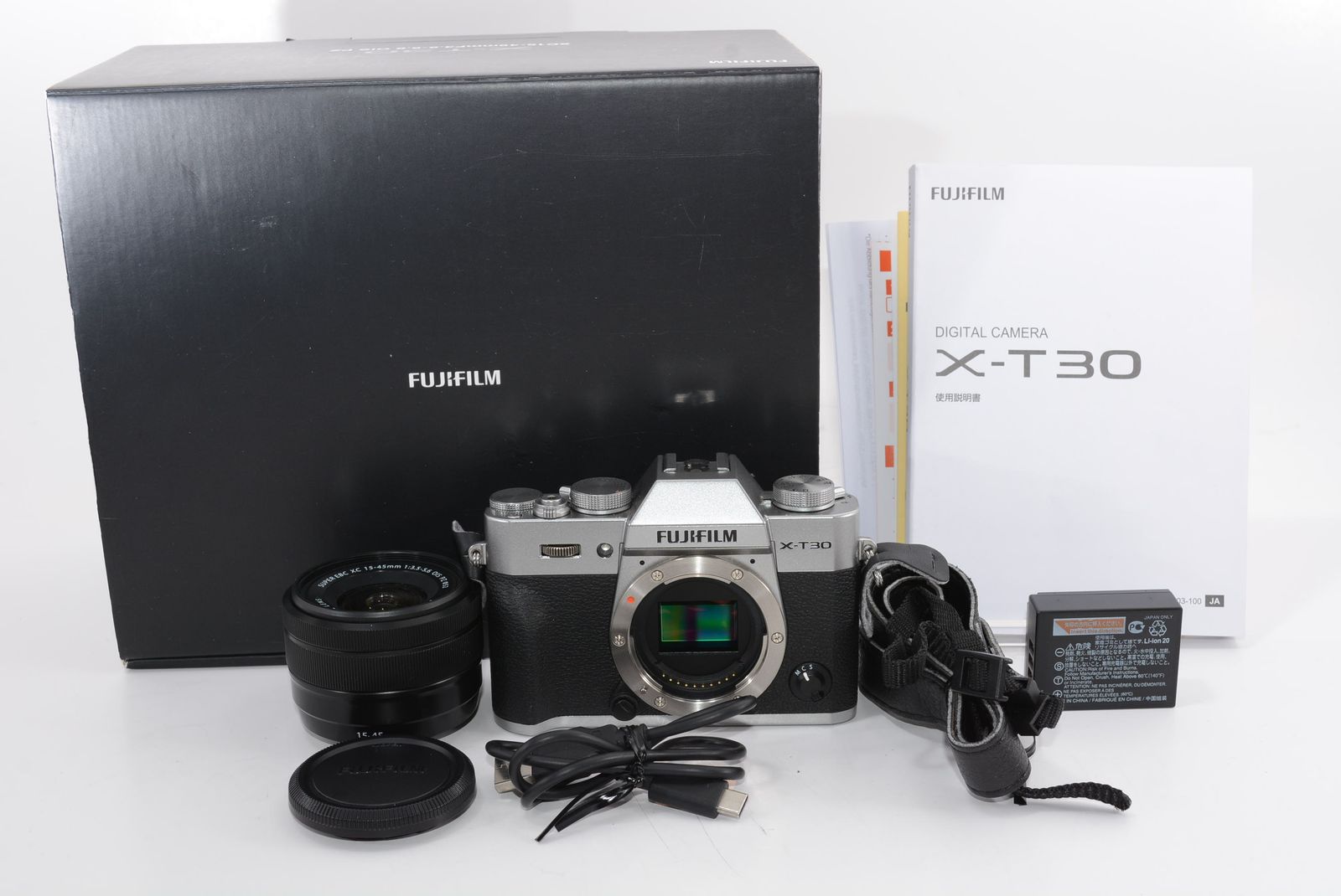FUJIFILM ミラーレス一眼カメラ X-T30XCレンズキット チャコールシルバー X-T30LK-1545-CS 中古富士フイルムFUJIFILM ミラーレス一眼カメラ X-T30XCレンズ