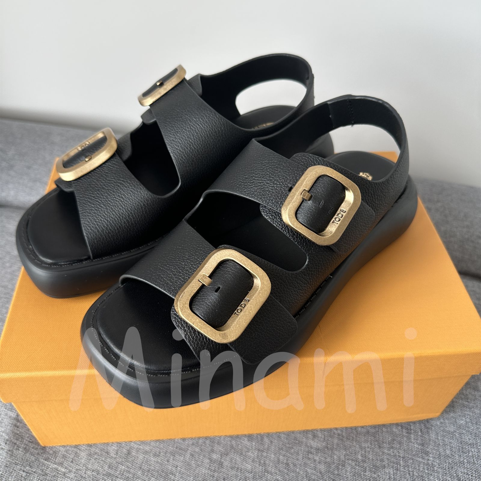 TOD S トッズ レザー サンダル レディース サンダル ミュール ファッション