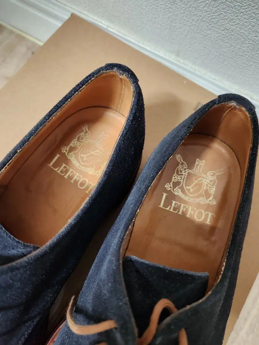 LEFFOT アルフレッド サージェント メイド UK 8 ネイビー スエード ダイナイト ダービー