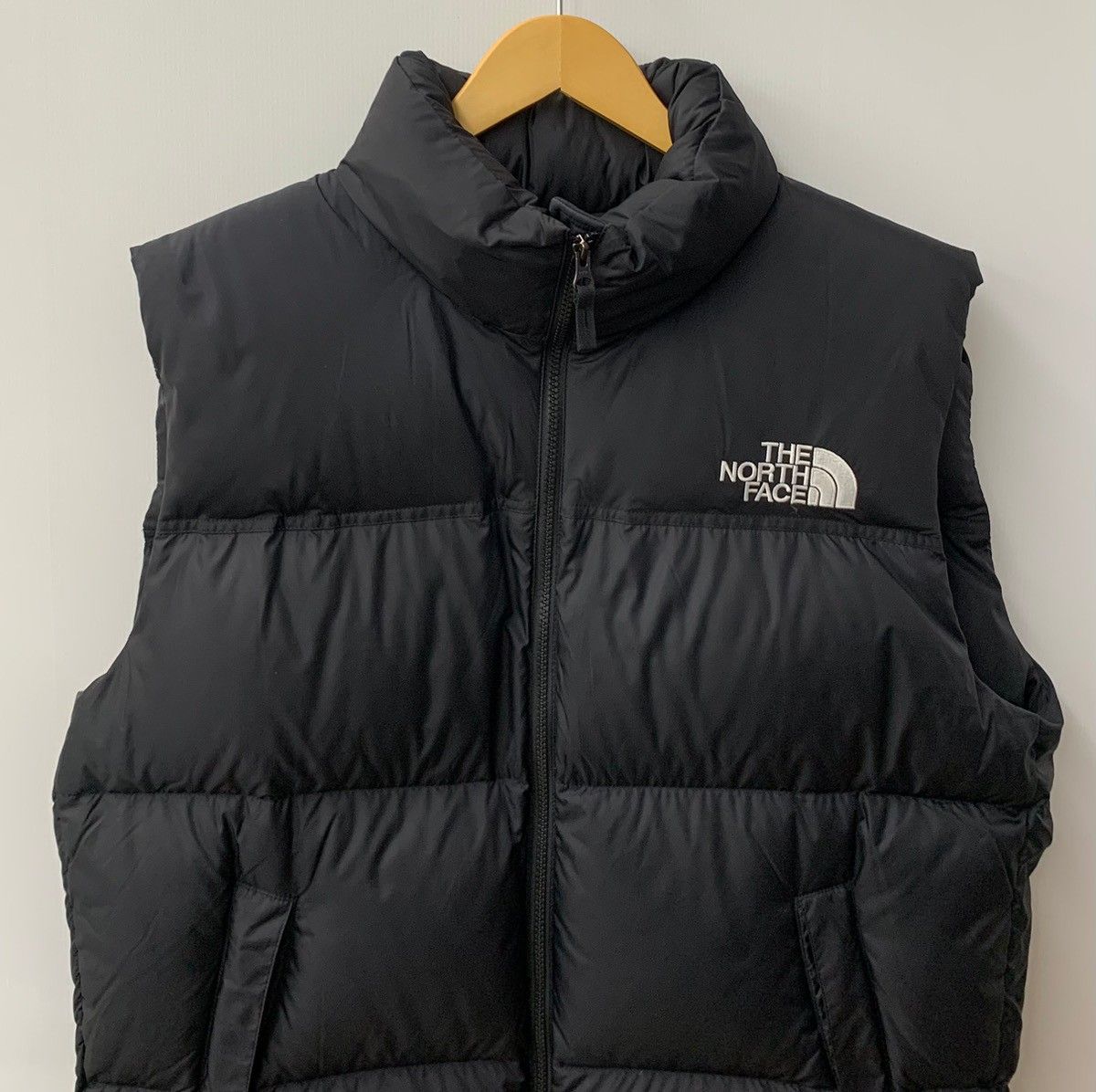 ノースフェイス THE NORTH FACE ヌプシダウンベスト Nuptse Vest