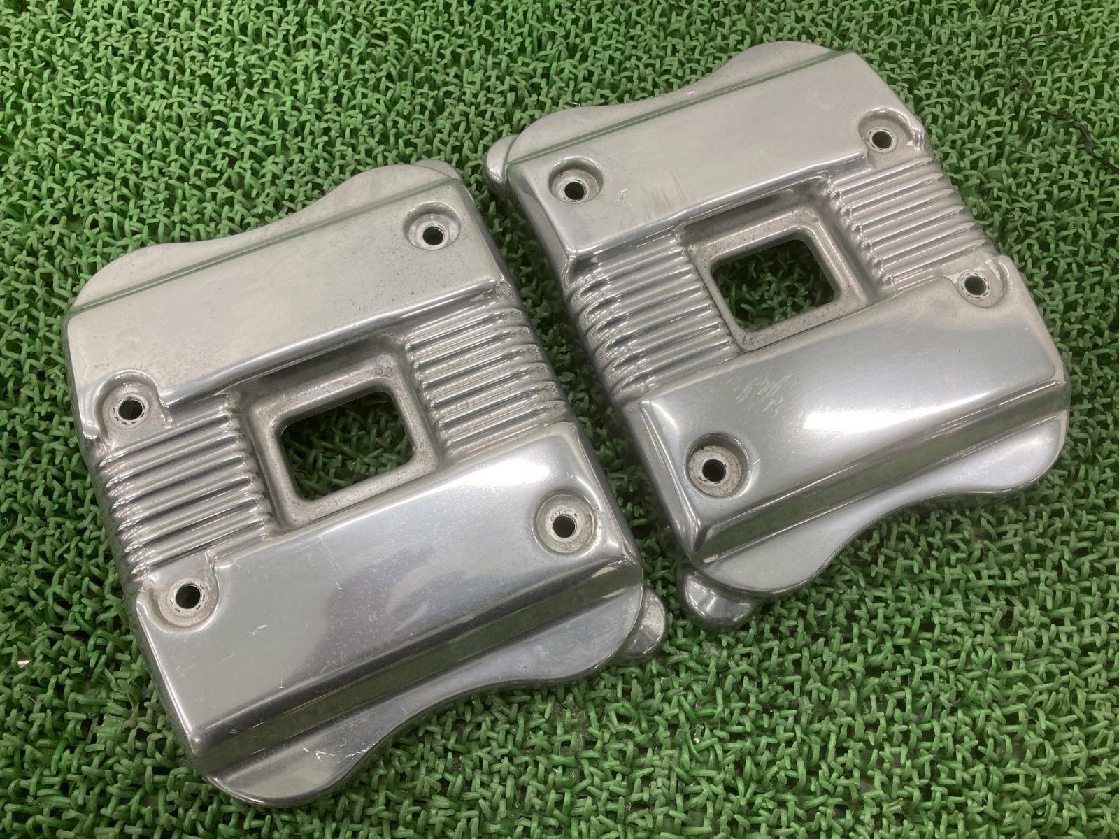 XL883 XL1200 ロッカーカバー 前後 17581-04 ハーレー 純正 エンジン 
