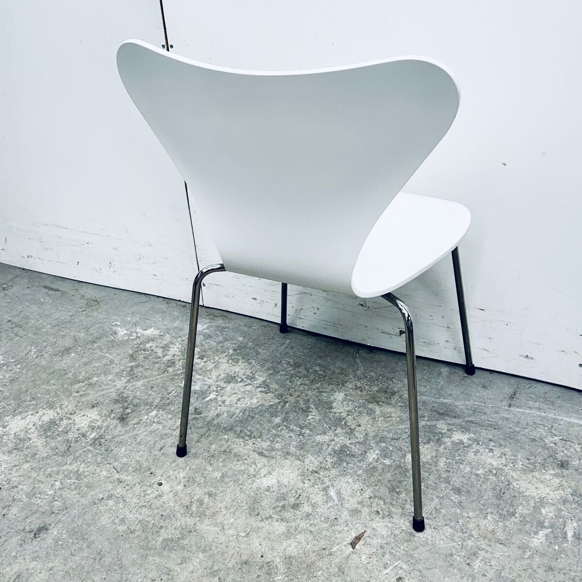 あや商品 ③ Fritz Hansen フリッツハンセン ホワイトラッカー 000000003829-02-m.jpg?t=