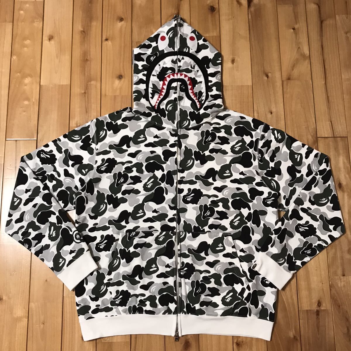 京都限定 BAPE camo シャークパーカー shark ベイプ ape 迷彩 - メルカリ