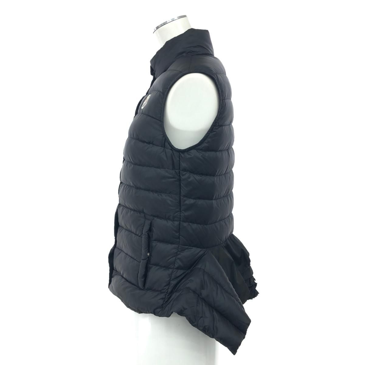 MONCLER ブラック ダウンベスト トップス