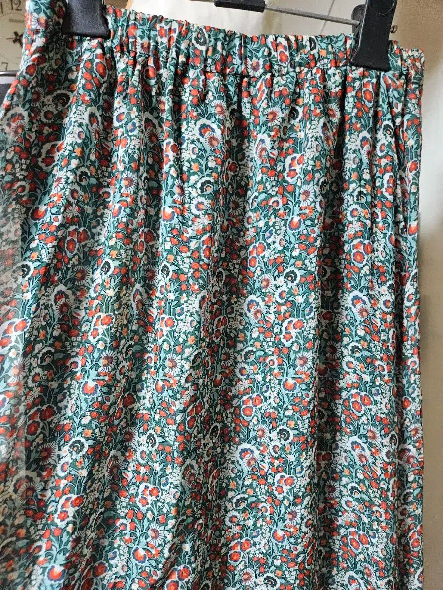 ロング丈スカート