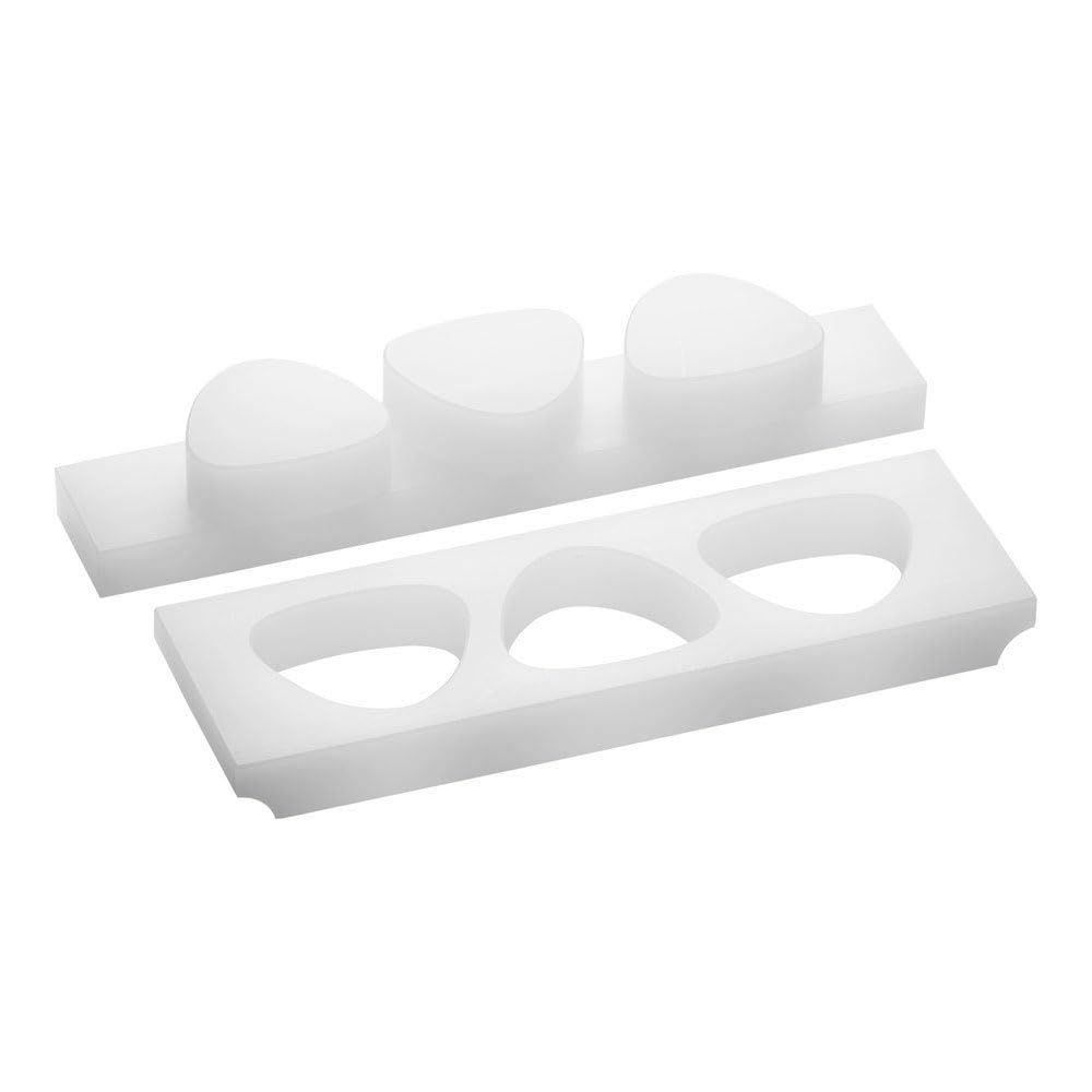 Size 3穴 大 山県化学 おにぎり型 押し蓋付 規格3穴大 B型 幅×高さ×厚さ mm 70×60×25 米飯質量 g 80 米飯質量は1ヶ当たりの質量 質量 ㎏ 0.8 耐熱80℃ プロ用 業務用 BON131