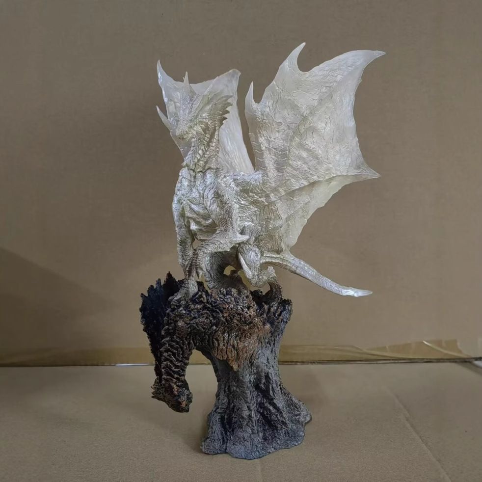 モンハン」鋼龍クシャルダオラの脱皮前後状態のフィギュアが登場