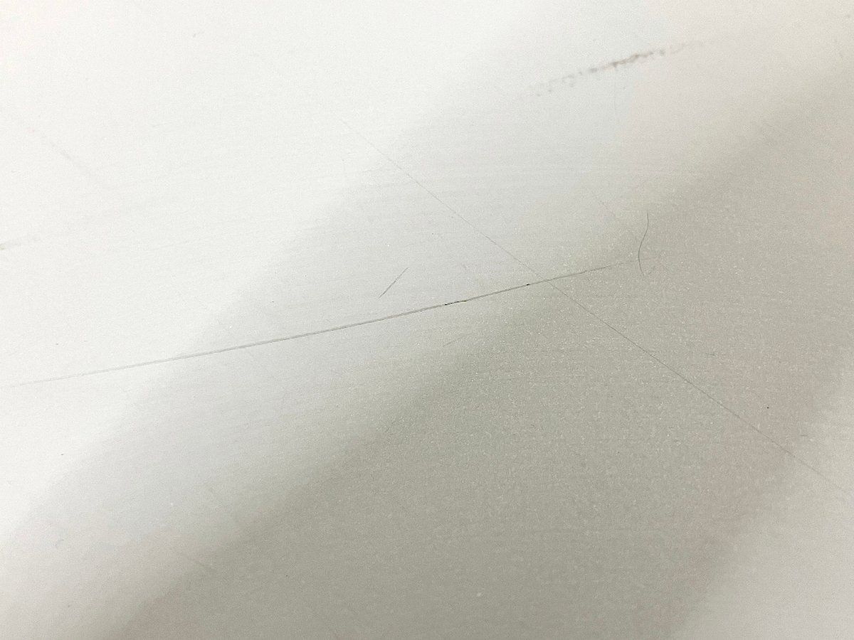 アトラステーブル