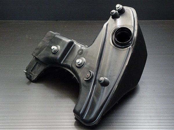 ハーレー スポーツスター XL883L-I 純正 オイルタンク ♪ HD-AB-040