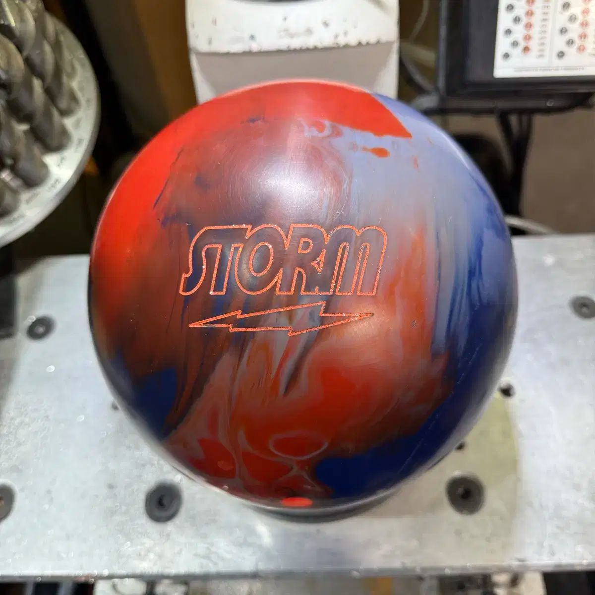 下地 イベント ストーム ー 絶対 パワー 15 ポンド 公式球