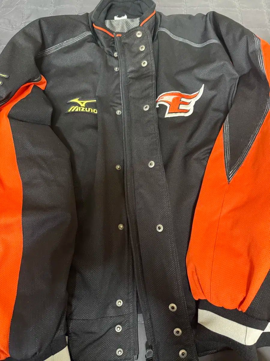 Hanwhae Eagles ハンファ イーグルス 秋冬用アウター 2xl