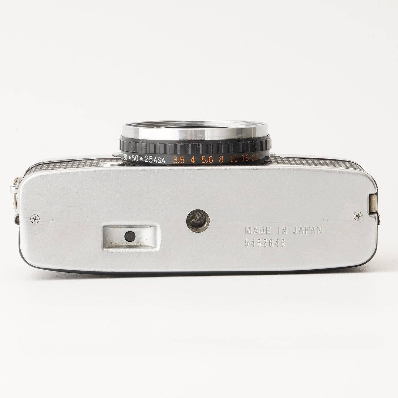 ★人気美品★Olympus PEN EE-3 28mm F3.5 オリンパス オリンパス Olympus PEN EE-3 / D.Zuiko 28mm F3.5 – Natural