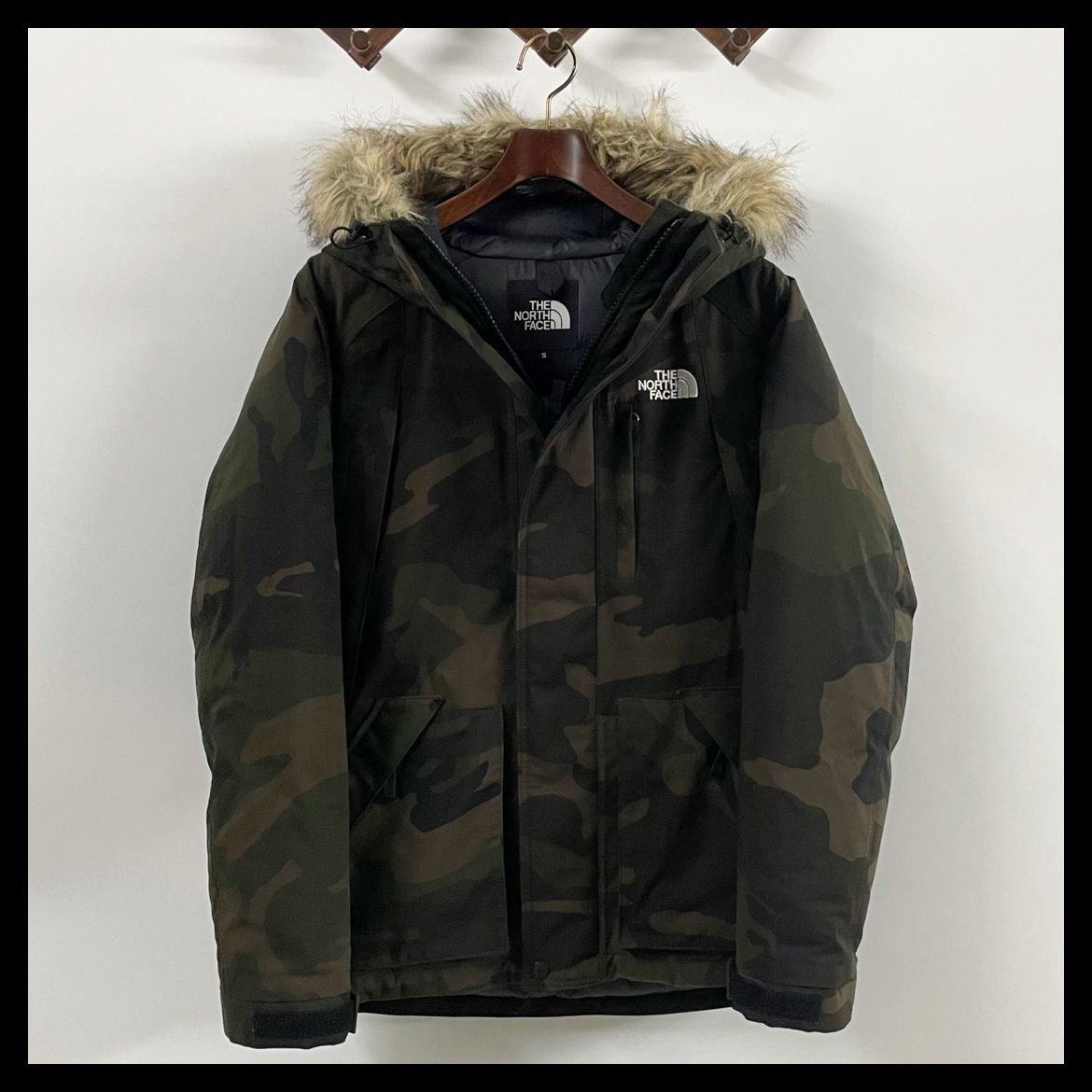 THE NORTH FACE ノースフェイス エレバスジャケット ダウン 迷彩 