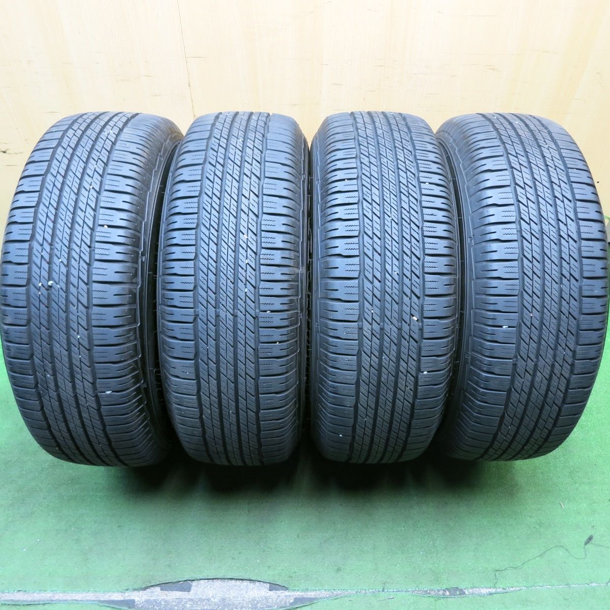 ランクル70新車外し265/70R16 ダンロップグラントレックAT23 5本 トヨタ・ランドクルーザー70の新車装着用タイヤにダンロップ