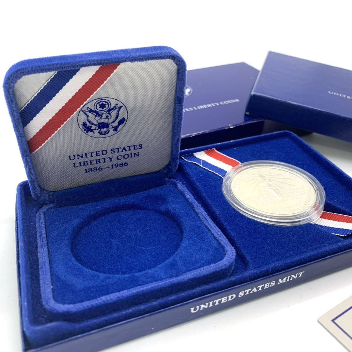 アメリカ合衆国　リバティーコインズ　1886‐1986　プルーフ 遺品整理】 UNITED STATES LIBERTY COINS 1886-1986 アメリカ
