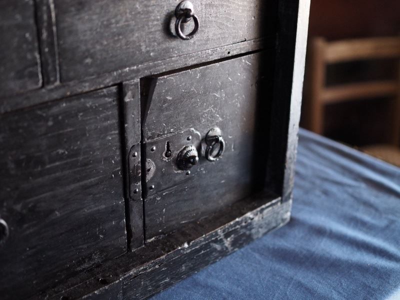 江戸時代の渋い小箪笥 古録展