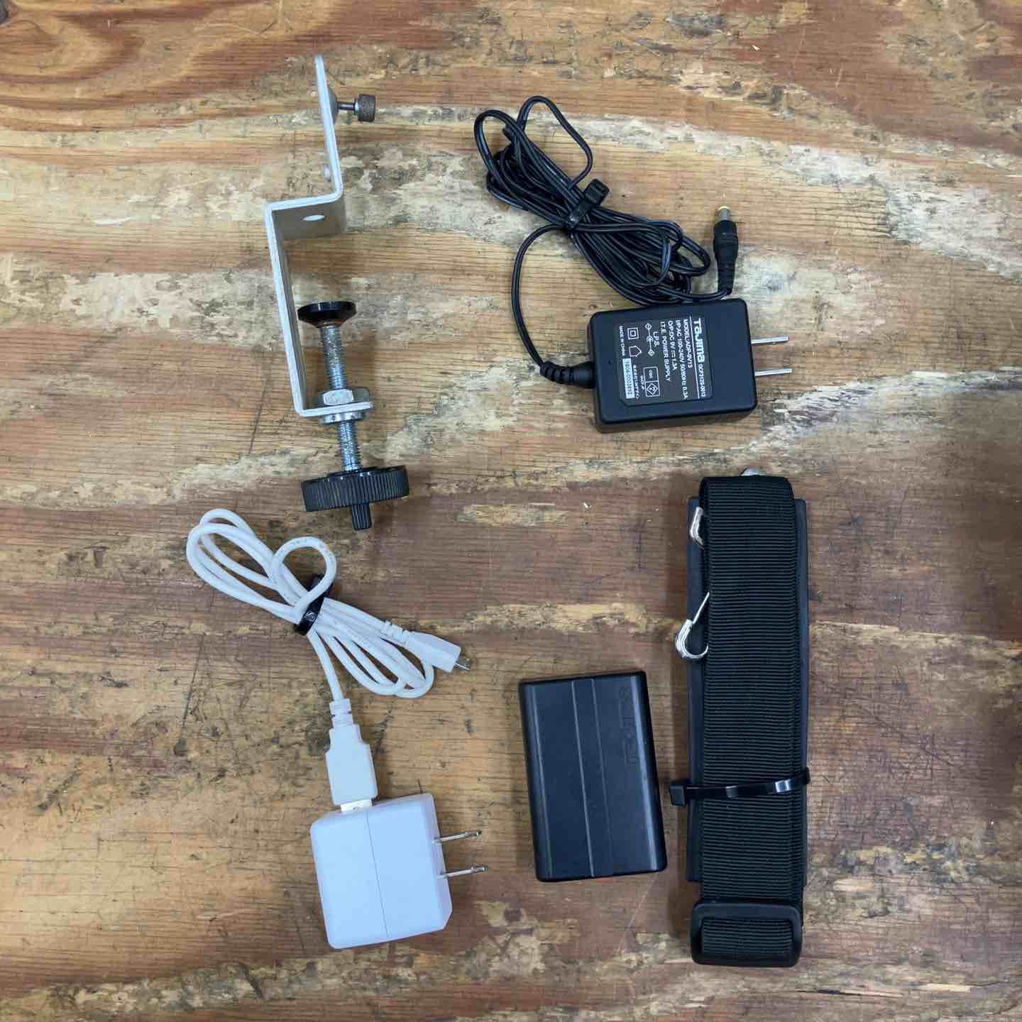 グリーンレーザー墨出し器