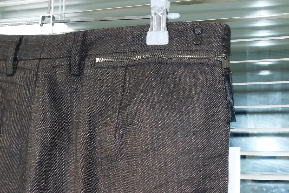 羽毛布団セミダブル　かるふわ NITORI✕TEIJIN ニトリ 羽毛布団 セミダブル かるふわ ダウン80% ニトリ×TEIJIN 羽毛