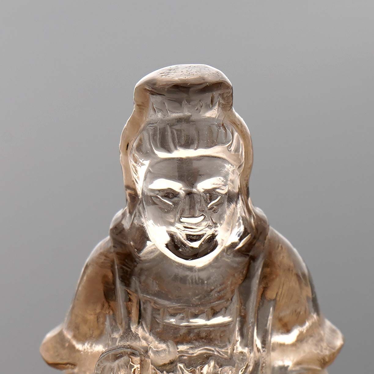 タイ産【水晶彫刻仏像】5.5cm×2.0cm×1.5cm - メルカリ