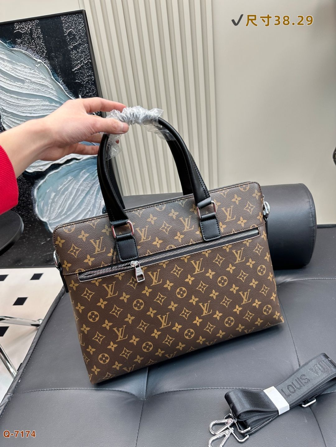 💰1000 ルイ・ヴィトンLVブリーフケースメンズ定番のオールド