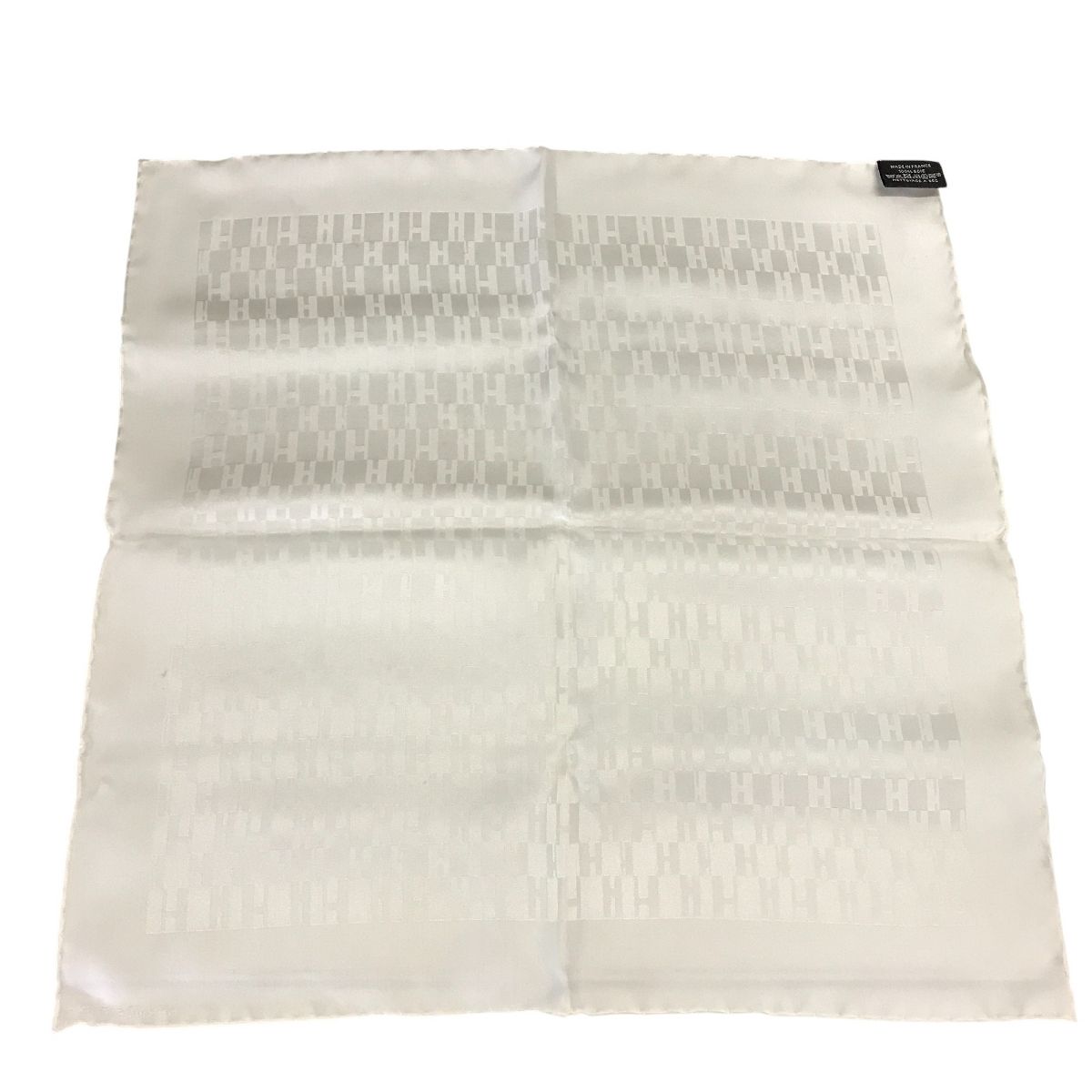 エルメス HERMES プチカレ ミニカレ シルク100％ ハンカチ 極美品 エルメス HERMES プチカレ 白 ホワイト シルク スカーフ