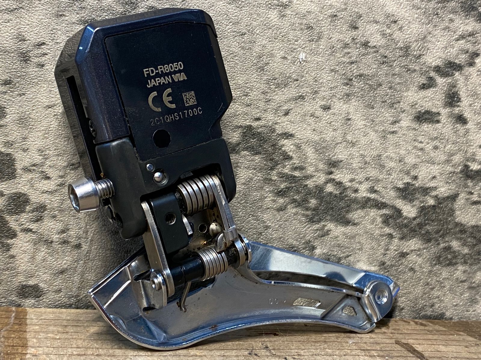 アルテグラ r8050 di2 フロントディレイラー（ジャンク品）