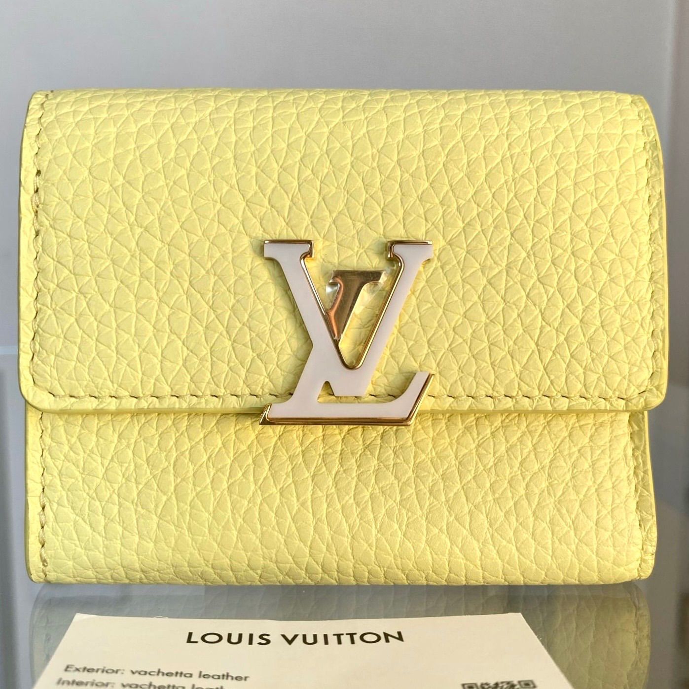 新品・未使用】ルイ・ヴィトン ポルトフォイユ・カプシーヌ XS 三 