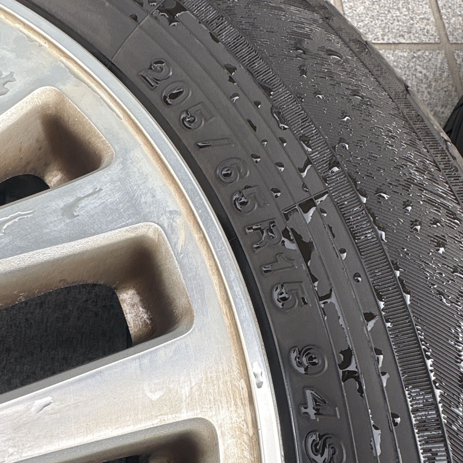 17 クラウン マジェスタ 純正ホイール タイヤセット 205/65r15 15×6.5 