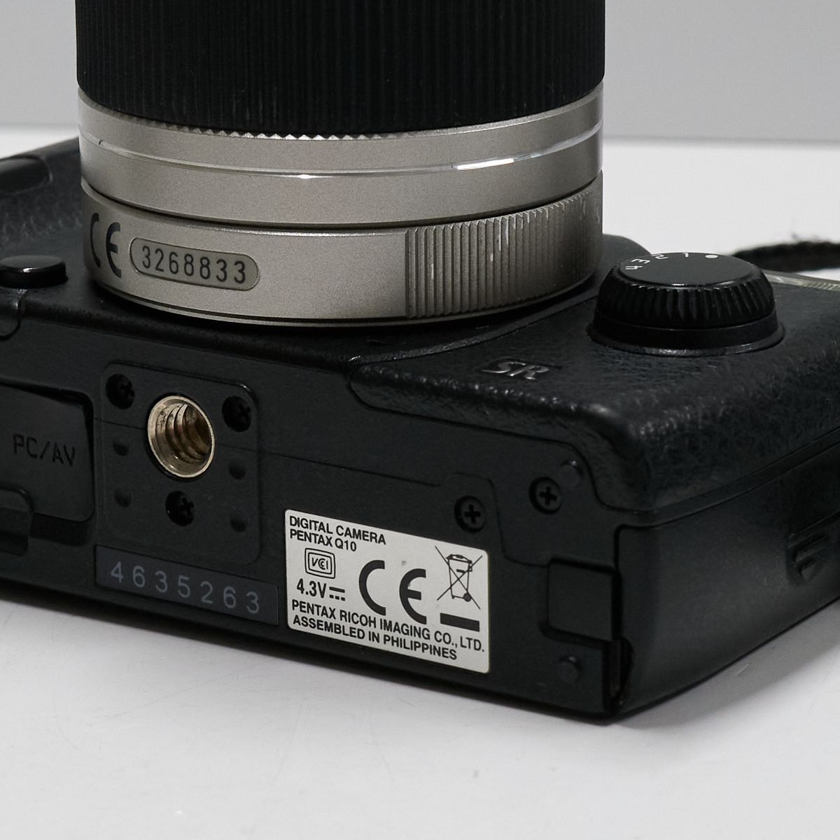 PENTAX Q10 + 02 STANDARD ZOOM 5-15mm F2.8-4.5 USED美品 ミラーレス