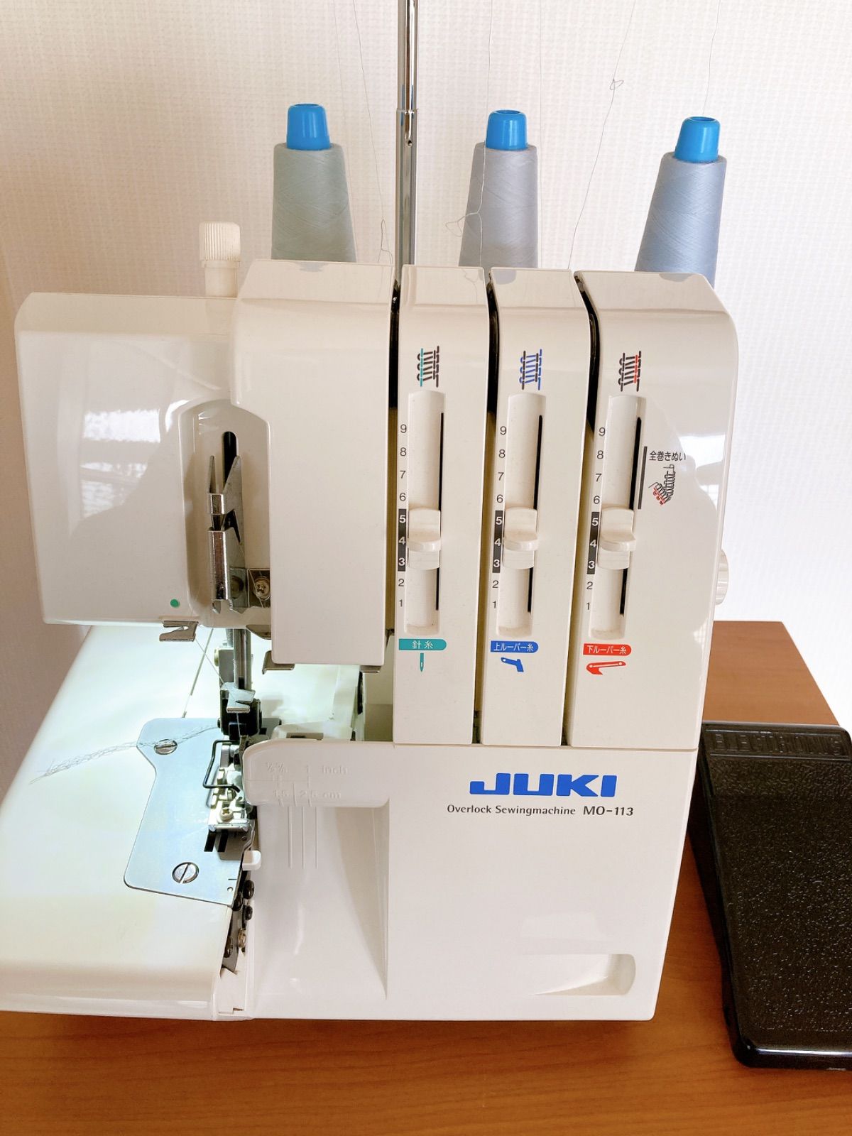 美品LED整備済み】juki mo 113 ロック ミシン 本体 糸付き - その他