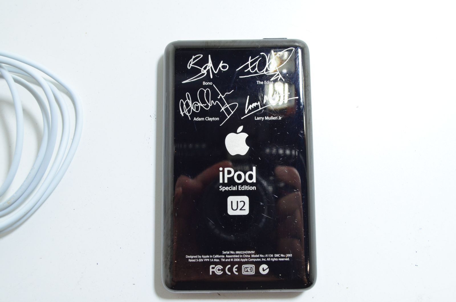 iPod Special Edition U2 サイン入り 限定モデル】iPod U2 Special Edition サイン入り