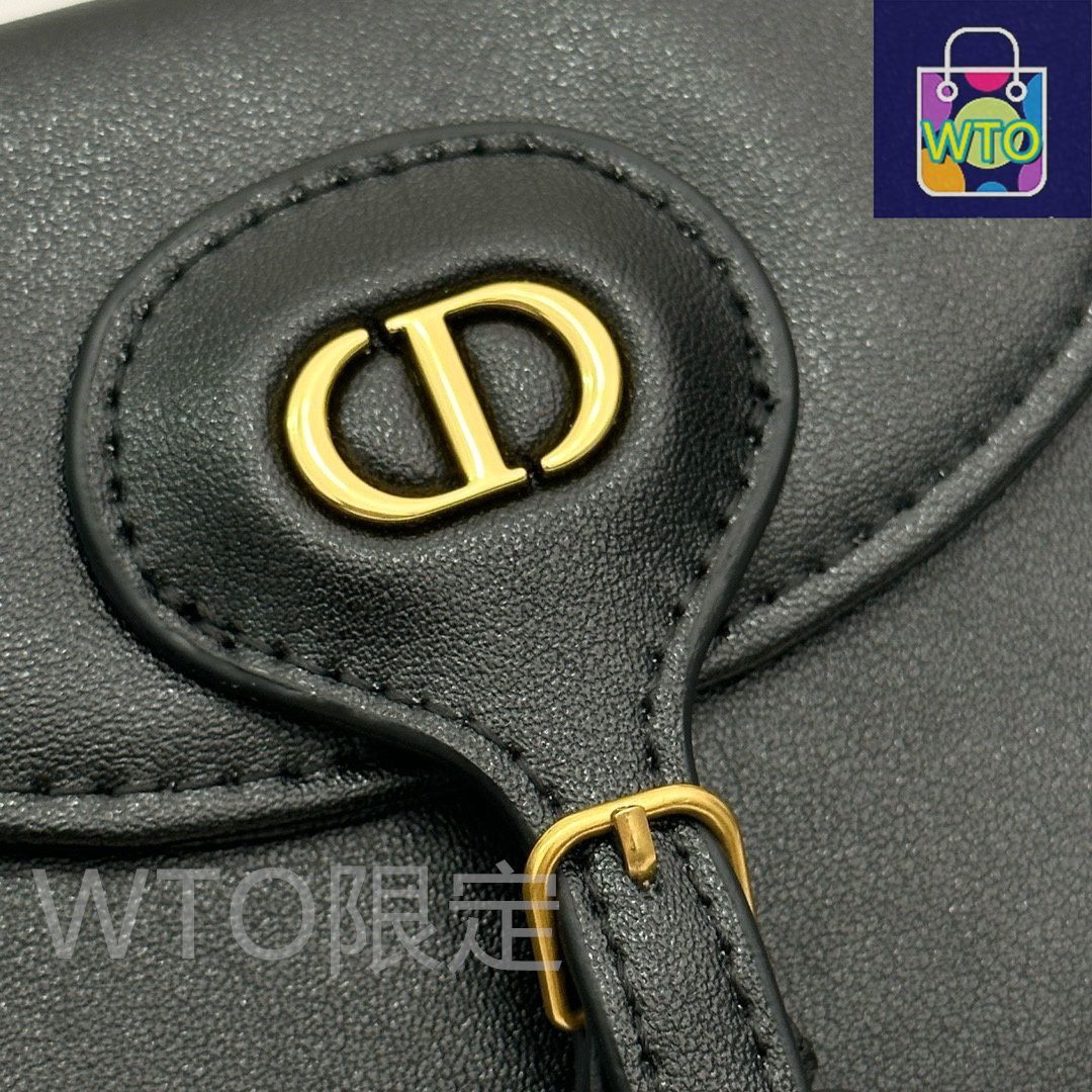 ブラック レザー使用