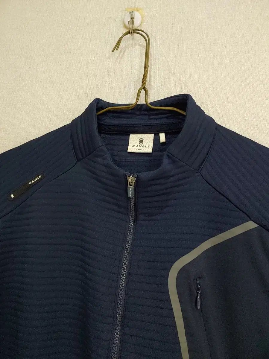 ハーフジップアップ 100